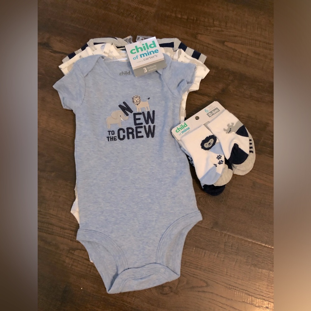 NEW! Carter's Blue Bodysuit Set of 3  Snap Closure Onesies & Baby Socks